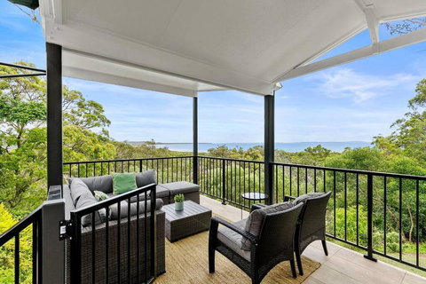 YARABIN - Luxury Home With Ocean Views - Accommodation in Bendigo 0