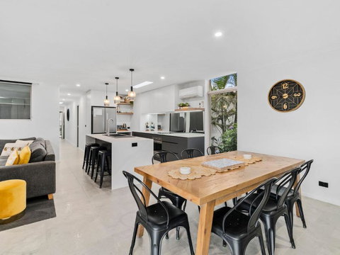 Yarrawonga Lakeside Apartment 43 - 3 Bedrooms - Accommodation in Bendigo 2