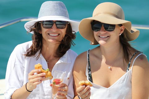 Snubfin Dolphin Eco Cruise From Broome - Accommodation in Bendigo 4