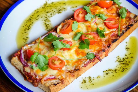 Food Tour Melbourne - St Kilda - Accommodation in Bendigo 1