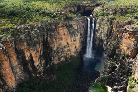 7 Days Darwin, Kakadu National Park, Katherine Gorge Touring Package - Accommodation in Bendigo 0