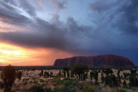 Uluru Small Group Tour Including Sunset - Accommodation in Bendigo 4