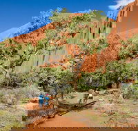 Full Uluru Base Walk at Sunrise Including breakfast - Accommodation in Bendigo