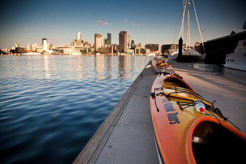 Melbourne Sunset Kayaking Experience With Dinner - Accommodation in Bendigo 0