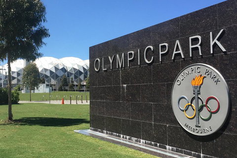 Melbourne Sports Walking Tour - Accommodation in Bendigo 3