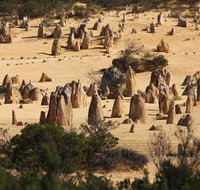 Pinnacles Sunset Dinner and Stargazing Experience a Small Group Tour