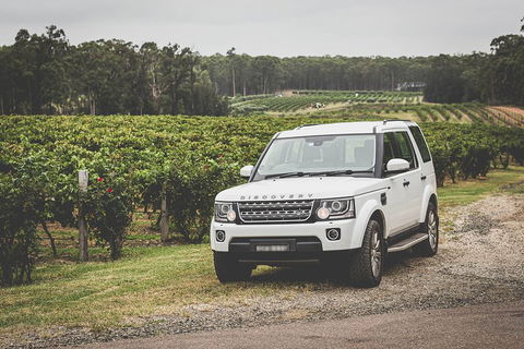 Hideaway Private Tours Hunter Valley- Indulgence Wine Tour (Full Day) - Accommodation in Bendigo 0