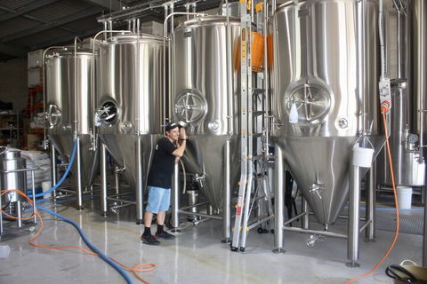 Hipster Sipster Brewery And Distillery Tour - Accommodation in Bendigo 1